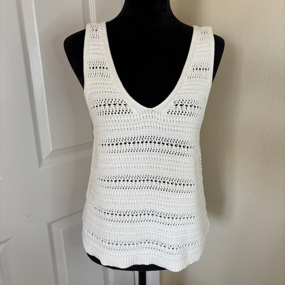 GAP White Knit Crotchet Sleeveless Boho Cotton Top Size Medium